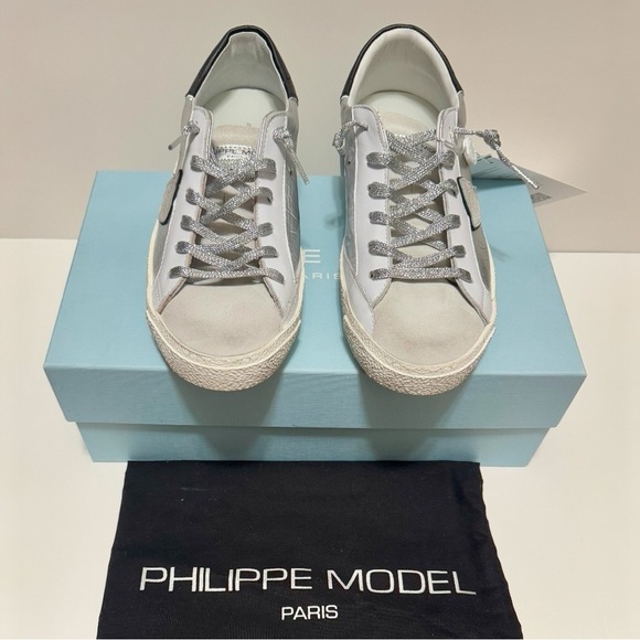 Philippe Model Paris Prsx Low Top Metallic Silver Leather Women's Sneaker Size 8 - Picture 4 of 15